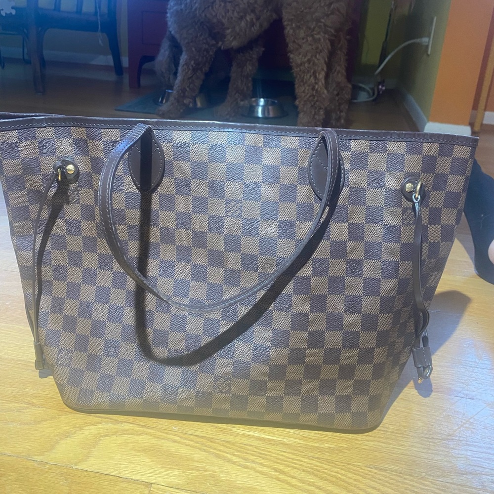 Louis Vuitton Neverfull MM